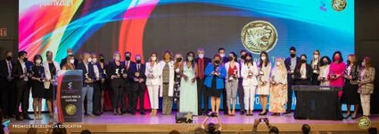 Lo hemos vuelto a hacer: Tokio School gana 4 Premios Excelencia Educativa 2021
