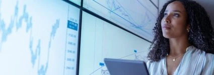 ¿Qué es el procesamiento por lotes y cuándo utilizarlo en proyectos de datos?